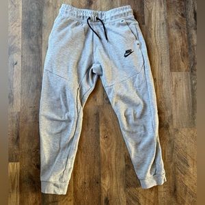 Boys Nike Tech Joggers